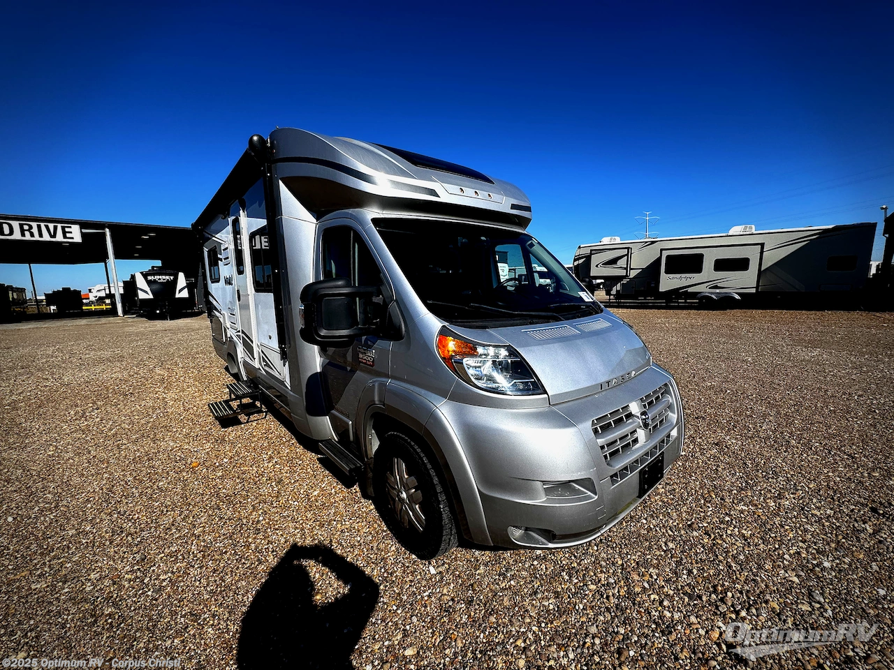 Email now about this 2015 Itasca Viva 23L! Used 2015 Itasca Viva 23L available in Robstown, Texas