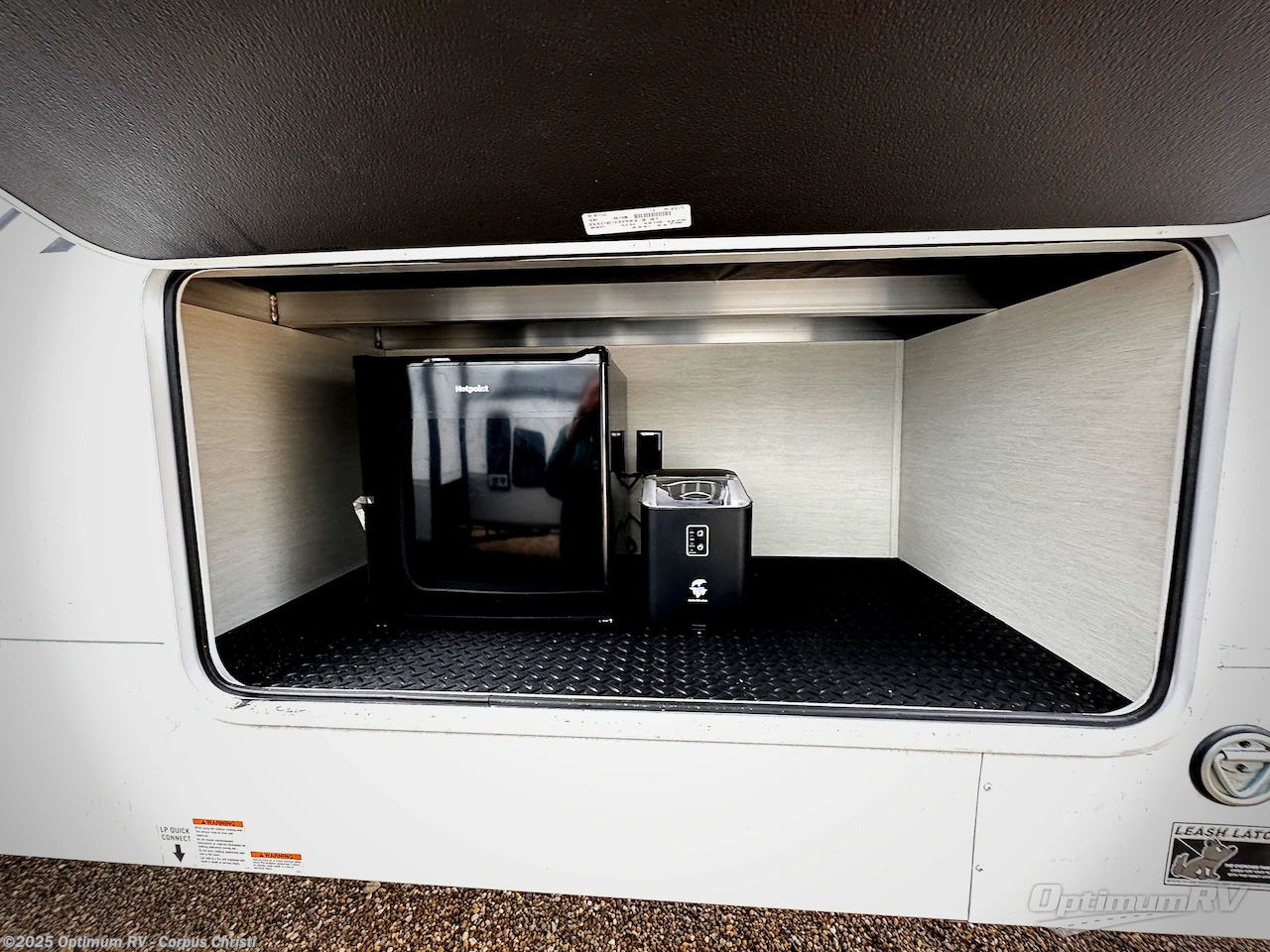 New 2026 Forest River Cherokee Arctic Wolf 38LEAH.G available in Robstown, Texas