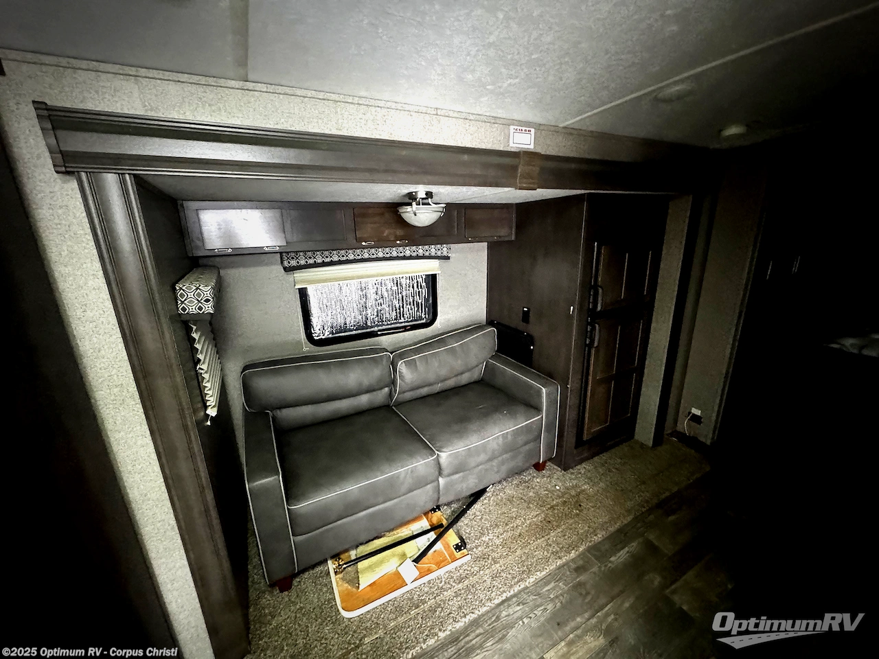 Contact us now about this 2019 Forest River Flagstaff Micro Lite 25FBLS! 2019 Flagstaff Micro Lite 25FBLS by Forest River from Optimum RV - Corpus Christi in Robstown, Texas