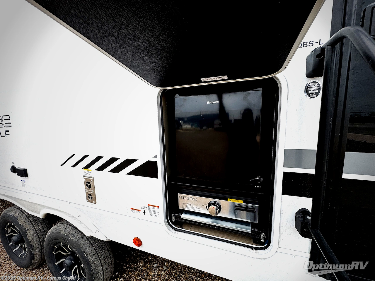 Contact us now about this 2026 Forest River Cherokee Alpha Wolf 280QBS! 2026 Cherokee Alpha Wolf 280QBS by Forest River from Optimum RV - Corpus Christi in Robstown, Texas