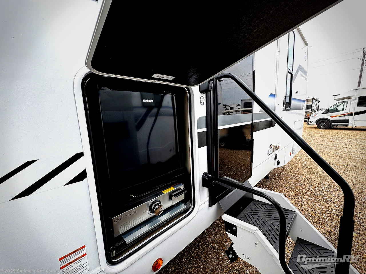 Contact us now about this 2026 Forest River Cherokee Alpha Wolf 26DBH! 2026 Cherokee Alpha Wolf 26DBH by Forest River from Optimum RV - Corpus Christi in Robstown, Texas