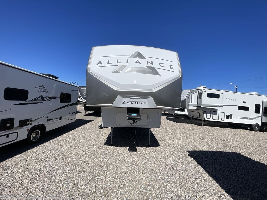 Contact us now about this 2026 Alliance RV Avenue 32RLS! 2026 Avenue 32RLS by Alliance RV from Blue Compass RV Tucson in Tucson, Arizona