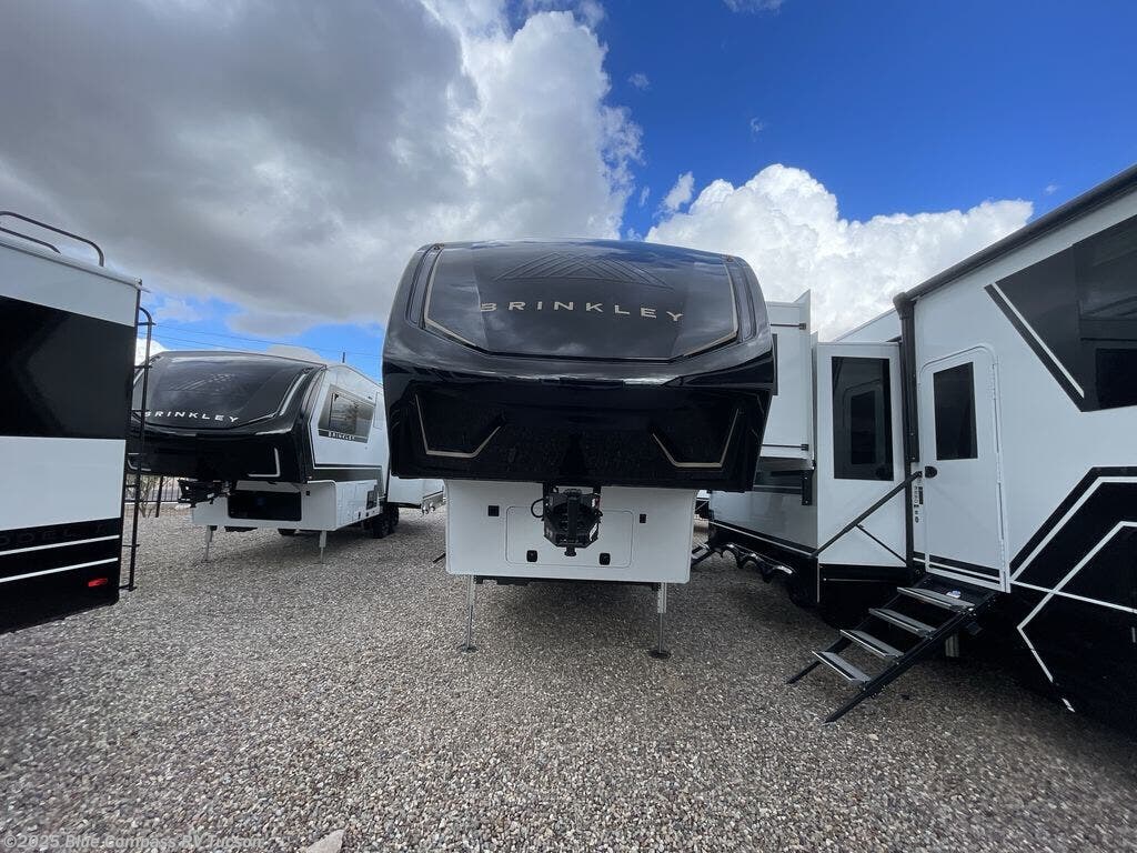 Contact us now about this 2026 Brinkley RV Model Z 3600! 2026 Model Z 3600 by Brinkley RV from Blue Compass RV Tucson in Tucson, Arizona