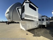 New 2026 Alliance RV Paradigm 395DS available in Tucson, Arizona