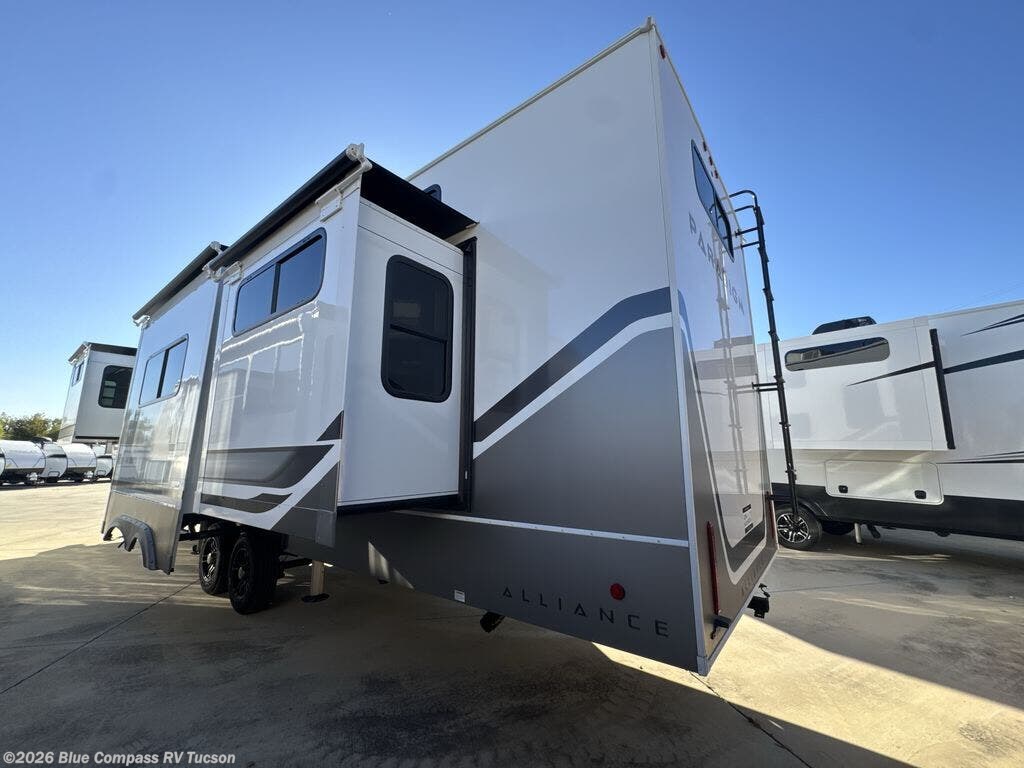 Contact us now about this 2026 Alliance RV Paradigm 395DS! 2026 Paradigm 395DS by Alliance RV from Blue Compass RV Tucson in Tucson, Arizona