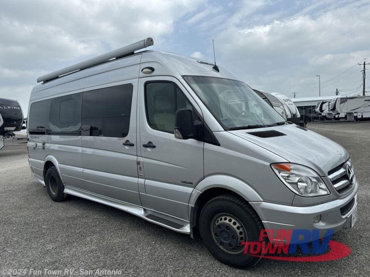 Used 2013 Leisure Travel Travel Spirit SS available in Cibolo, Texas