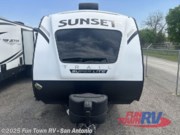 Contact us now about this 2023 CrossRoads Sunset Trail SS256RK! 2023 Sunset Trail SS256RK by CrossRoads from Fun Town RV - San Antonio in Cibolo, Texas