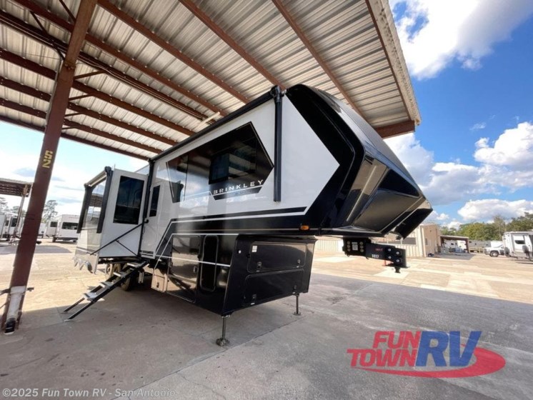 Email now about this 2025 Brinkley RV Model G 3500! New 2025 Brinkley RV Model G 3500 available in Cibolo, Texas
