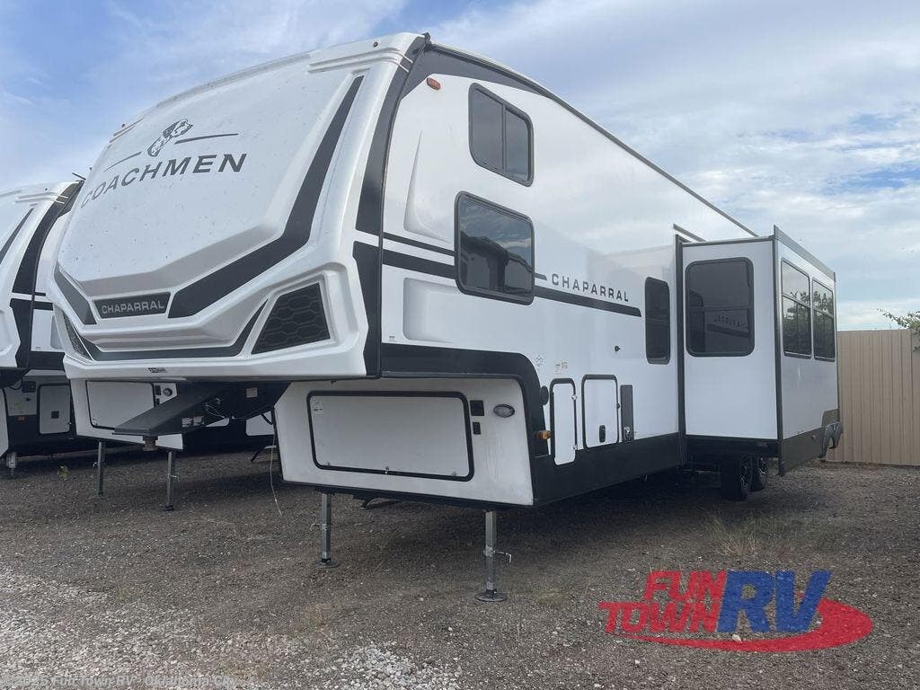 Contact us now about this 2026 Coachmen Chaparral 375BAF! 2026 Chaparral 375BAF by Coachmen from Fun Town RV - Oklahoma City in Oklahoma City, Oklahoma