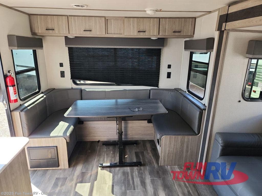 Contact us now about this 2022 Keystone Passport 252RD! 2022 Passport 252RD by Keystone from Fun Town RV - Oklahoma City in Oklahoma City, Oklahoma