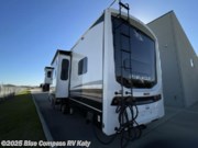 New 2025 Jayco Pinnacle 38FBRK available in Katy, Texas