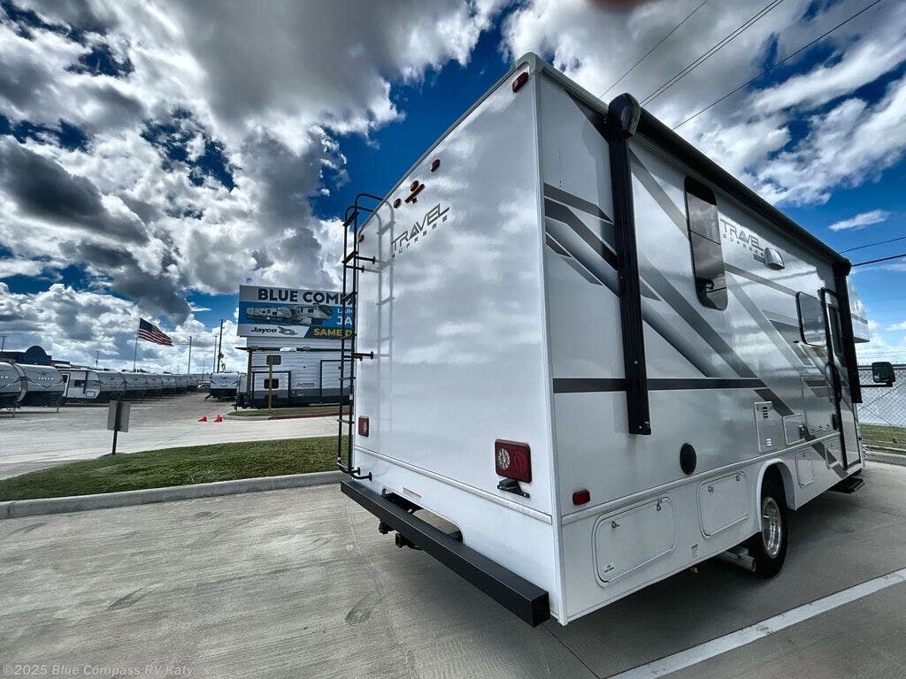 Call now about this 2025 Entegra Coach TRAVEL SUPREME 24B! 2025 Entegra Coach TRAVEL SUPREME 24B - New Class C For Sale by Blue Compass RV Katy in Katy, Texas