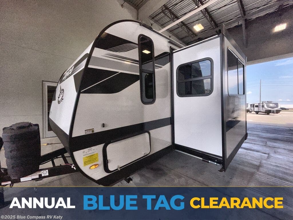Email now about this 2026 Jayco Jay Feather Air 19MBS! New 2026 Jayco Jay Feather Air 19MBS available in Katy, Texas