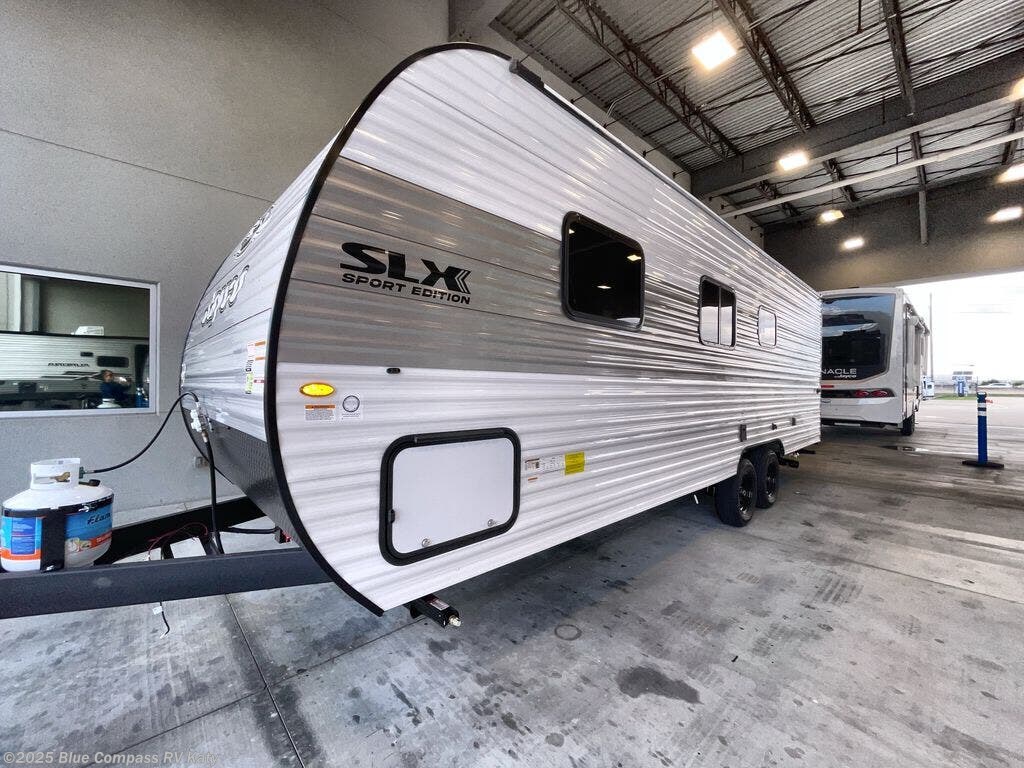 Contact us now about this 2026 Jayco Jay Flight SLX 250BH! 2026 Jay Flight SLX 250BH by Jayco from Blue Compass RV Katy in Katy, Texas