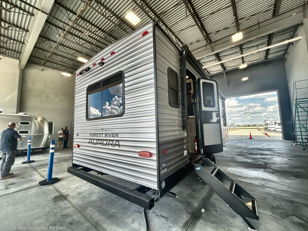 Contact us now about this 2026 Forest River Aurora Light 23MKS! 2026 Aurora Light 23MKS by Forest River from Blue Compass RV Katy in Katy, Texas
