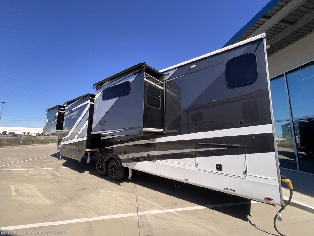 New 2026 Jayco North Point 382FLRB available in Katy, Texas