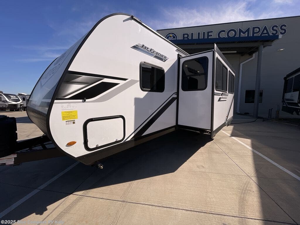 New 2026 Jayco Jay Feather Air SL 26BHSL available in Katy, Texas