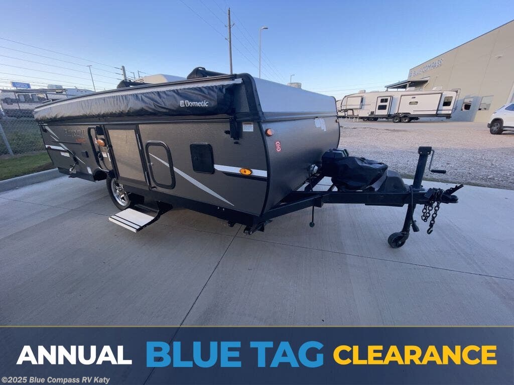 Email now about this 2019 Forest River Flagstaff MACLTD Series 228D! Used 2019 Forest River Flagstaff MACLTD Series 228D available in Katy, Texas