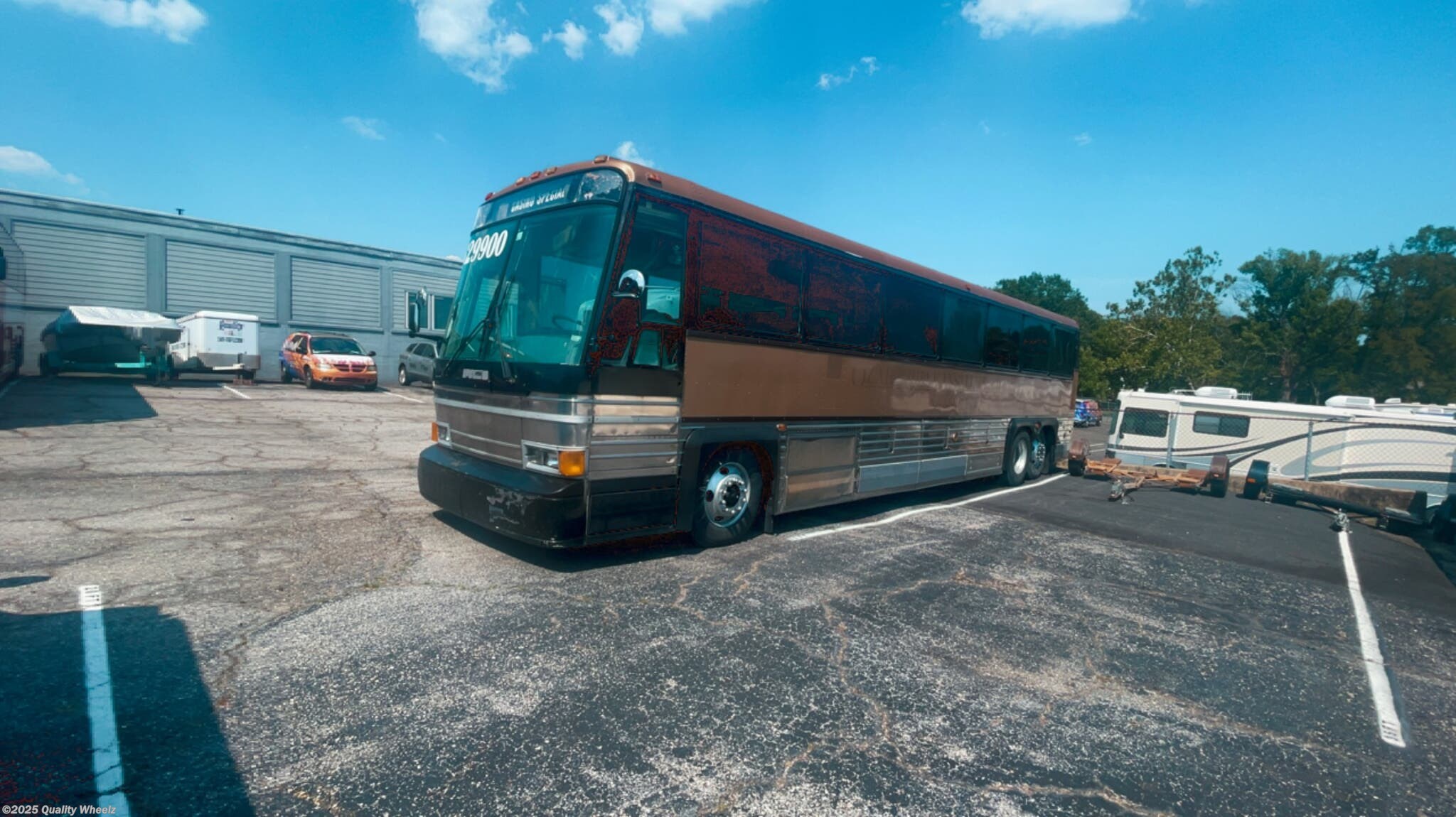 Contact us now about this 1986 MCI 45 passenger! 1986 45 passenger by MCI from Quality Wheelz in Hot Springs, Arkansas