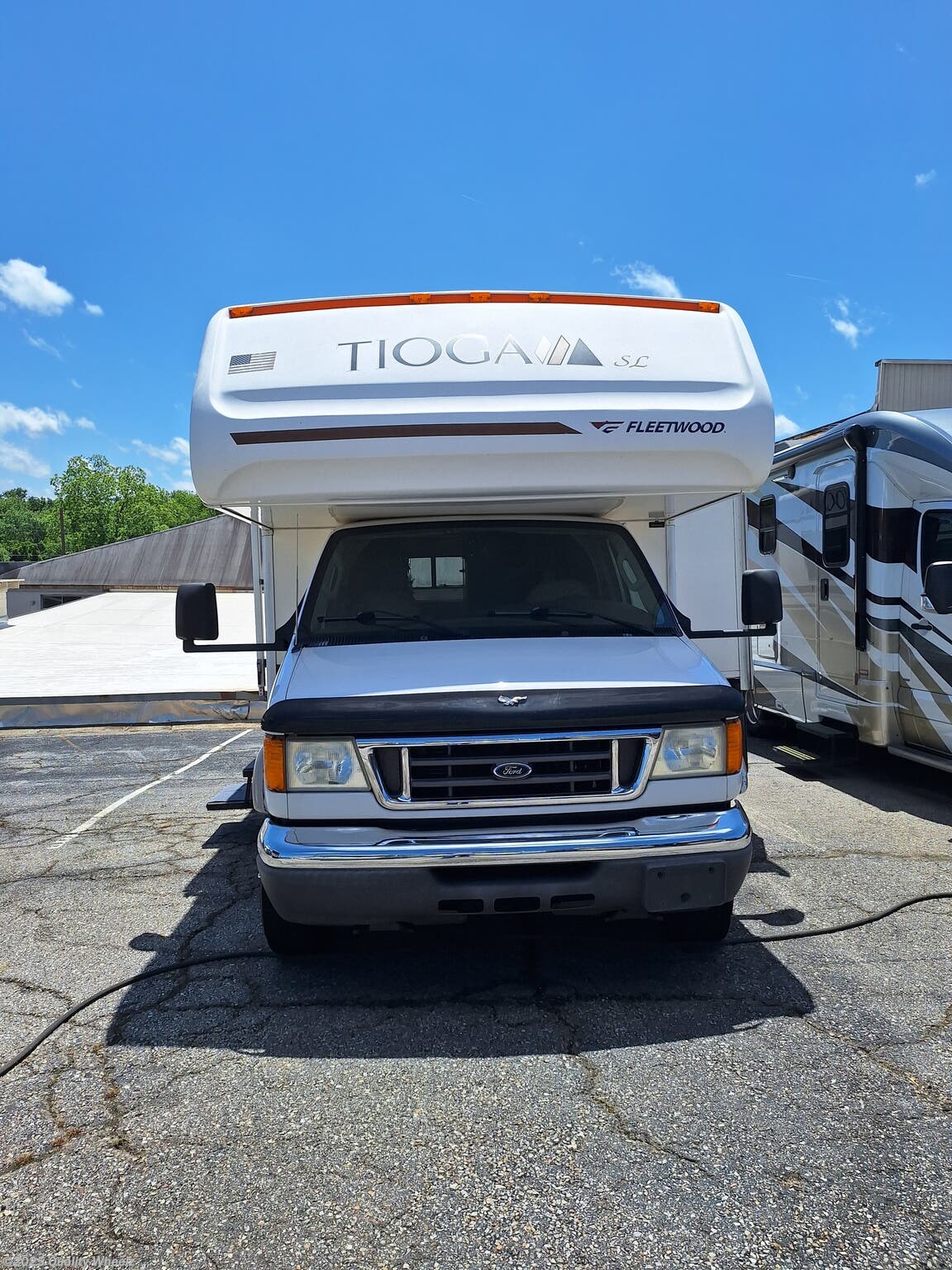 New 2005 Fleetwood Tioga available in Hot Springs, Arkansas