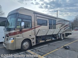 2006 Winnebago Suncruiser 38j - Used Class A for sale by Quality Wheelz in Hot Springs, Arkansas