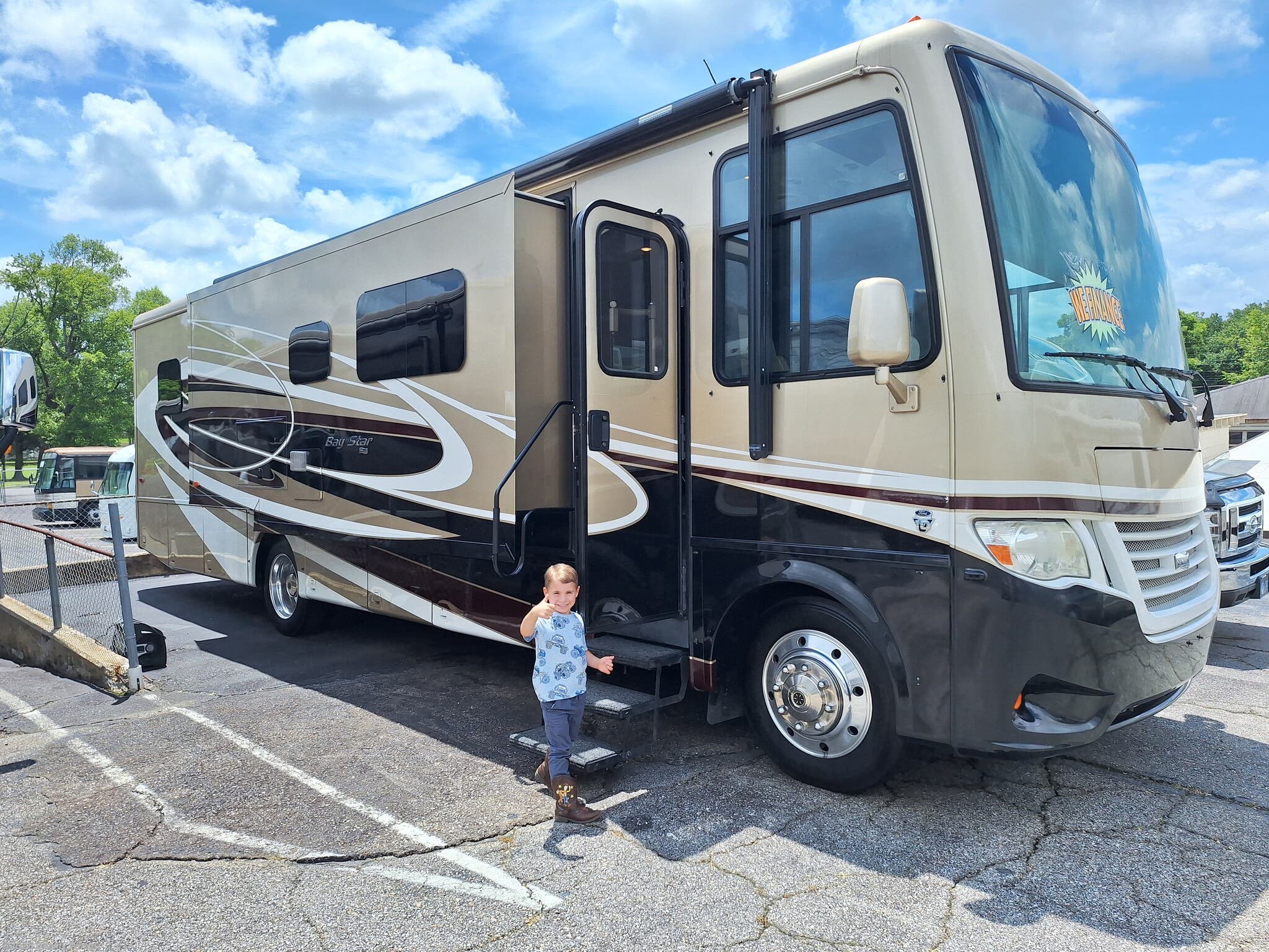Contact us now about this 2017 Newmar Bay Star 3518! 2017 Bay Star 3518 by Newmar from Quality Wheelz in Hot Springs, Arkansas