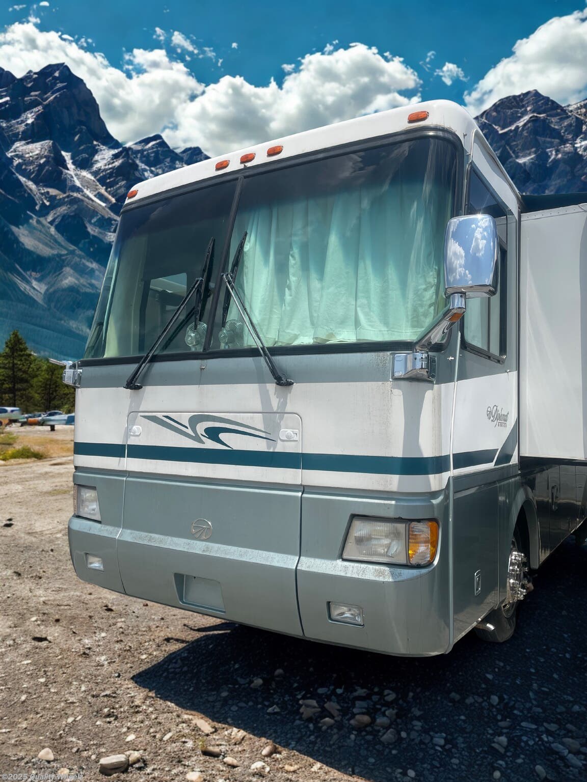 Call now about this 2002 Monaco RV Diplomat 40PBD! 2002 Monaco RV Diplomat 40PBD - Used Class A For Sale by Quality Wheelz in Hot Springs, Arkansas features Backup Monitor, Refrigerator, Slideout, Power Roof Vent, Fantastic Fan