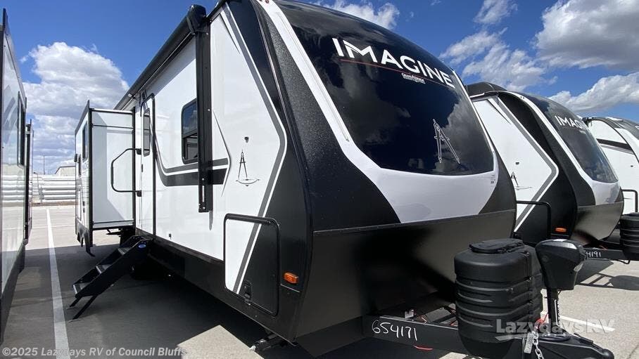 Email now about this 2025 Grand Design Imagine 2670MK! New 2025 Grand Design Imagine 2670MK available in Council Bluffs, Iowa