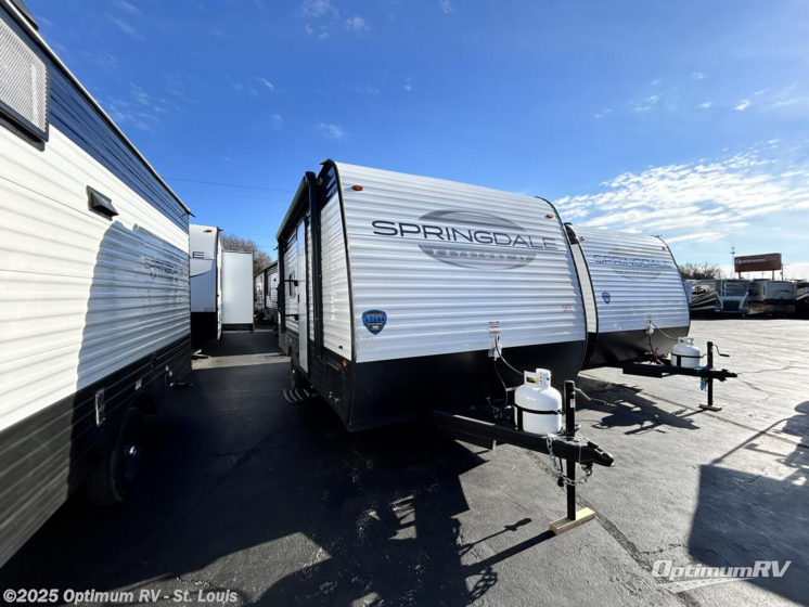 Email now about this 2025 Keystone Springdale Classic Mini 1800BH! New 2025 Keystone Springdale Classic Mini 1800BH available in Festus, Missouri