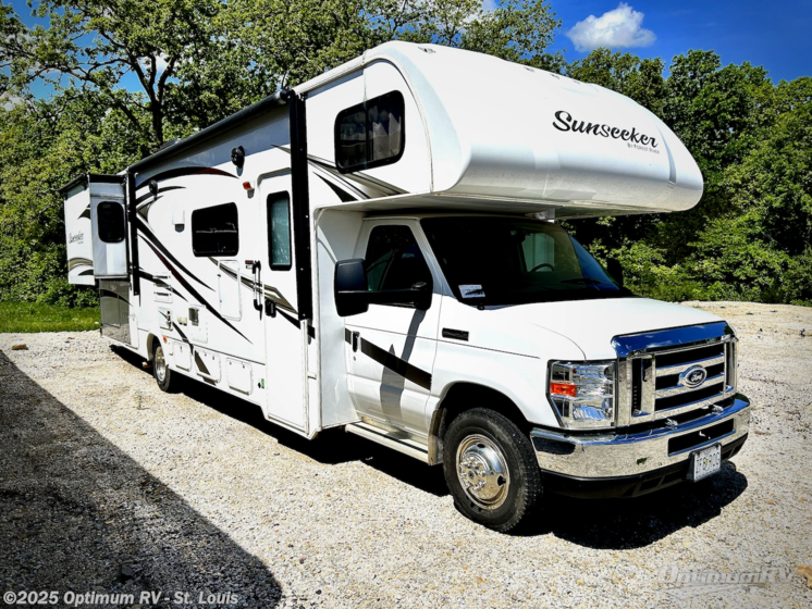Email now about this 2016 Forest River Sunseeker 3010DS Ford! Used 2016 Forest River Sunseeker 3010DS Ford available in Festus, Missouri