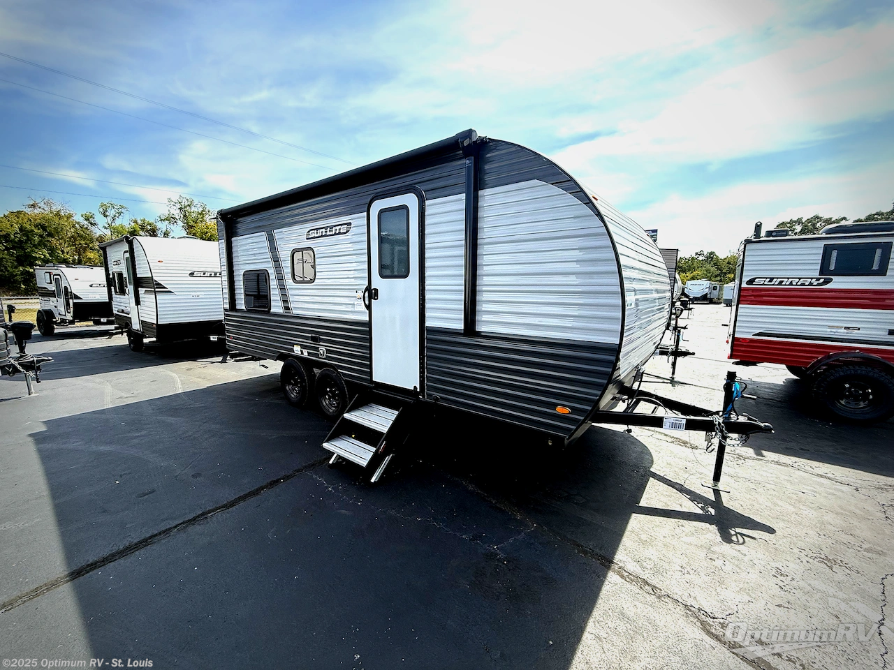 Email now about this 2026 Sunset Park RV Sun Lite LTD 21DB! New 2026 Sunset Park RV Sun Lite LTD 21DB available in Festus, Missouri