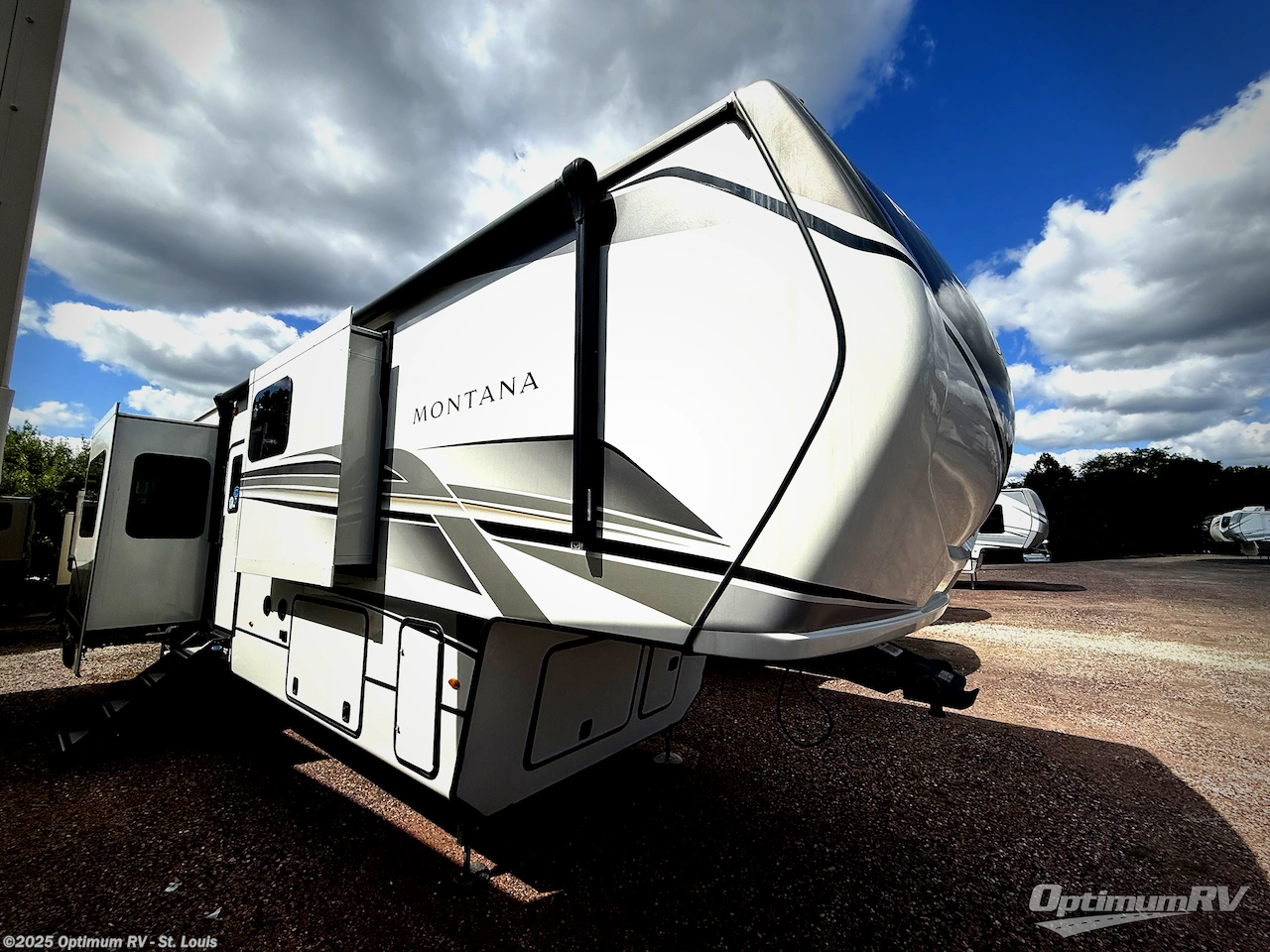 Email now about this 2024 Keystone Montana 3901RK! Used 2024 Keystone Montana 3901RK available in Festus, Missouri