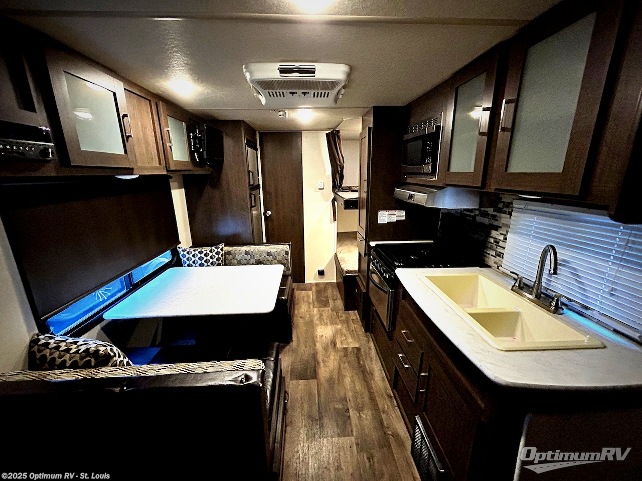 Used 2018 Forest River Wildwood X-Lite 201BHXL available in Festus, Missouri