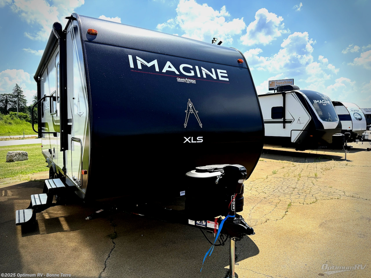 Email now about this 2026 Grand Design Imagine XLS 17MKE! New 2026 Grand Design Imagine XLS 17MKE available in Bonne Terre, Missouri