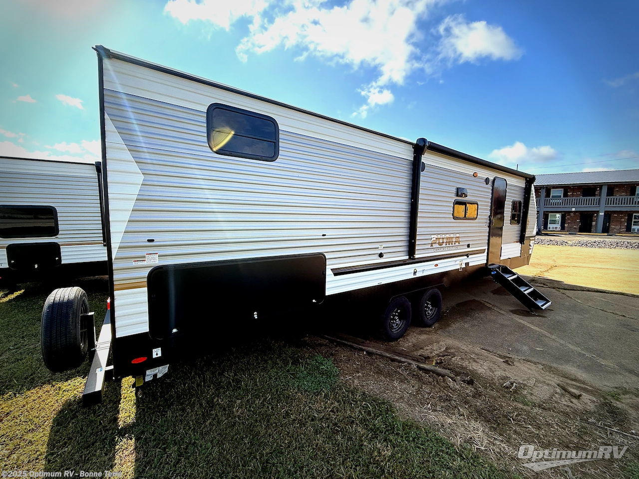 Call now about this 2026 Forest River Puma Camping Edition 304BHCE! 2026 Forest River Puma Camping Edition 304BHCE - New Travel Trailer For Sale by Optimum RV - Bonne Terre in Bonne Terre, Missouri features Slideout, Awning