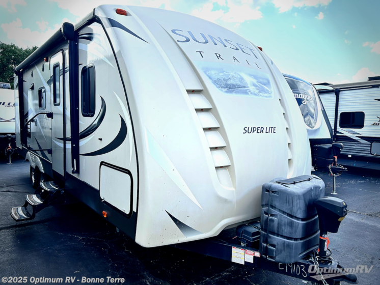 Email now about this 2017 CrossRoads Sunset Trail Super Lite ST250RB! Used 2017 CrossRoads Sunset Trail Super Lite ST250RB available in Bonne Terre, Missouri
