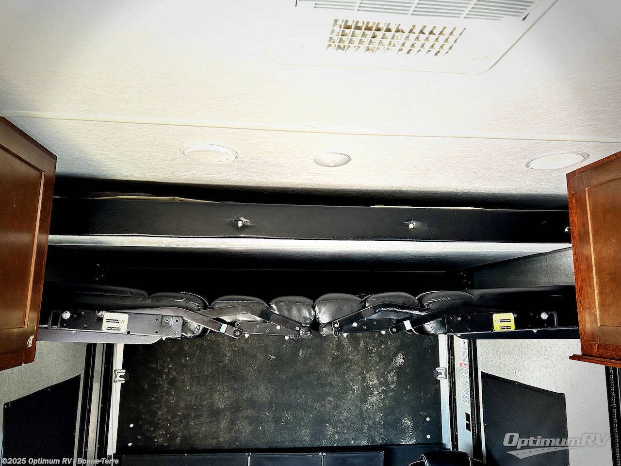 Contact us now about this 2018 Forest River Vengeance Rogue 25V! 2018 Vengeance Rogue 25V by Forest River from Optimum RV - Bonne Terre in Bonne Terre, Missouri