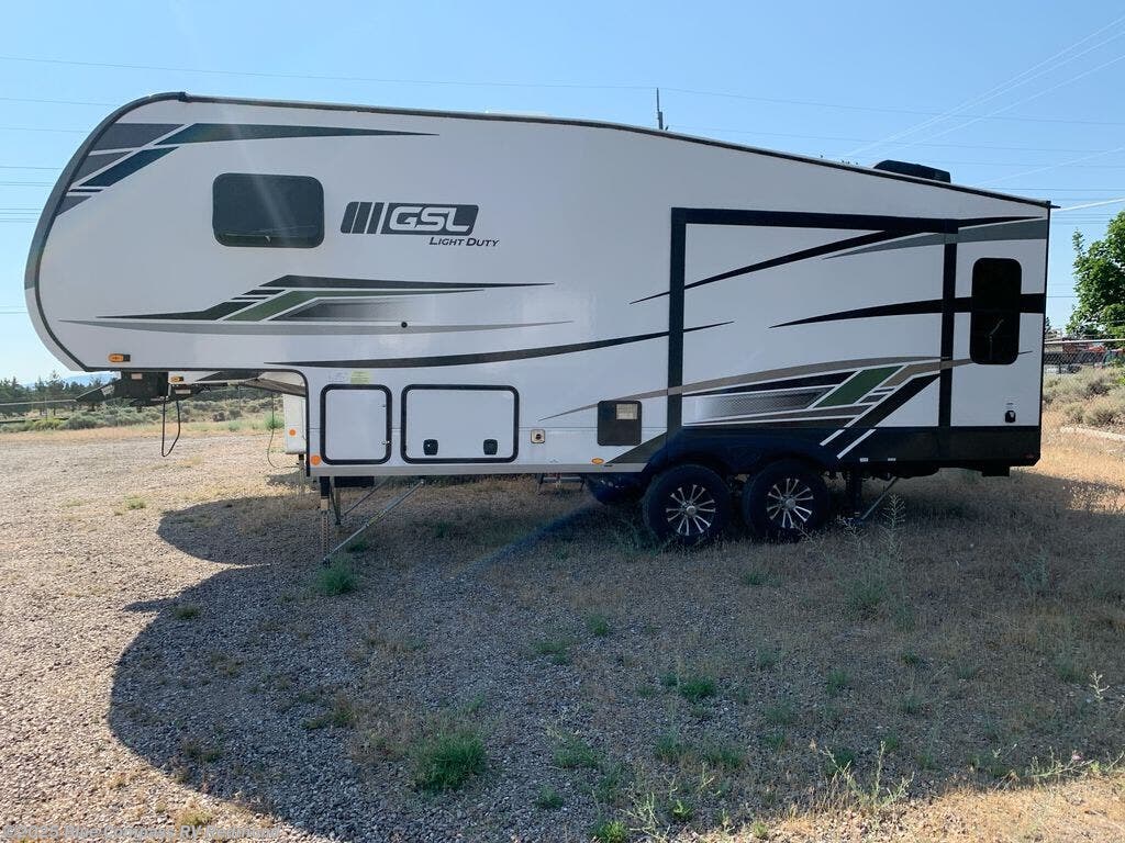 Used 2024 Starcraft GSL Light Duty 244RLS available in Redmond, Oregon