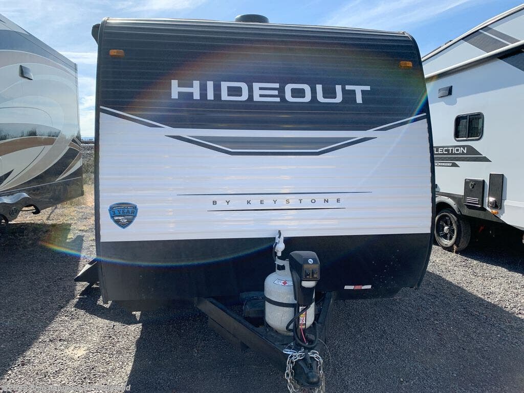 Contact us now about this 2023 Keystone Hideout Single Axle 186SS! 2023 Hideout Single Axle 186SS by Keystone from Blue Compass RV Redmond in Redmond, Oregon