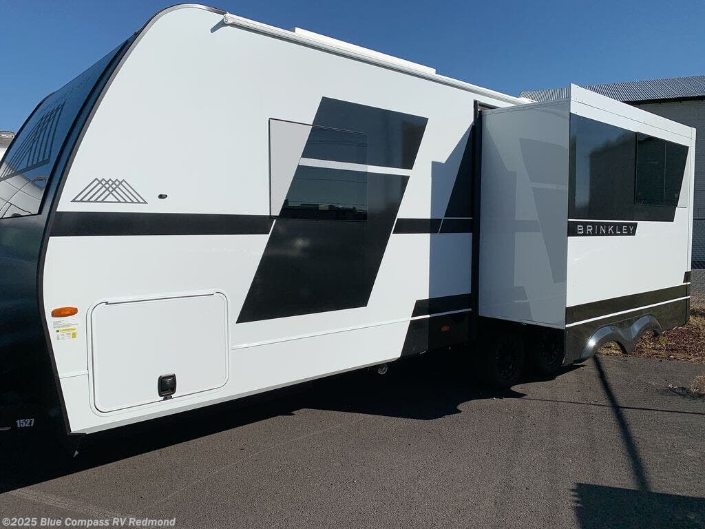New 2026 Brinkley RV Model I 265 available in Redmond, Oregon