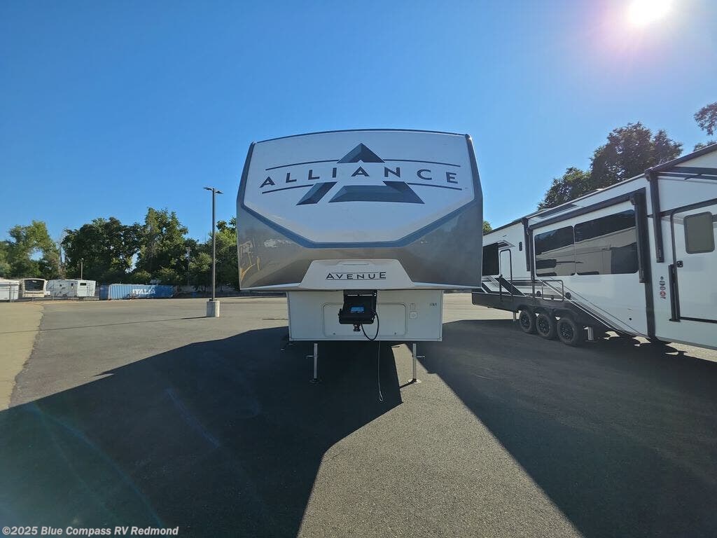 Contact us now about this 2026 Alliance RV Avenue All-Access 30BH! 2026 Avenue All-Access 30BH by Alliance RV from Blue Compass RV Redmond in Redmond, Oregon