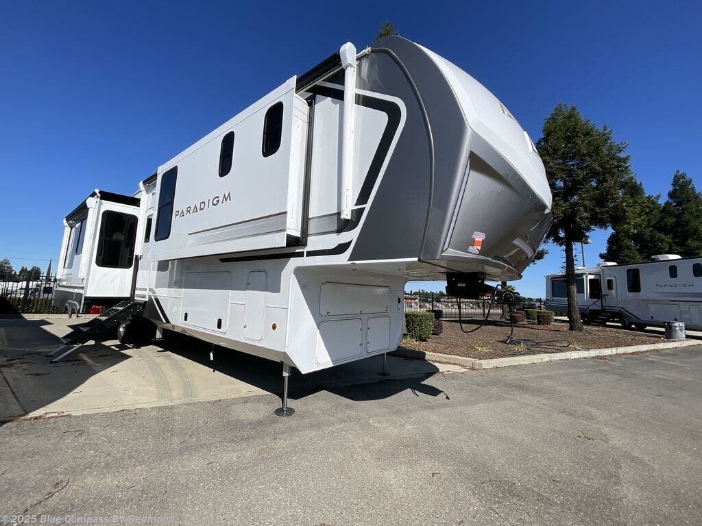 Email now about this 2025 Alliance RV Paradigm 382RK! New 2025 Alliance RV Paradigm 382RK available in Redmond, Oregon