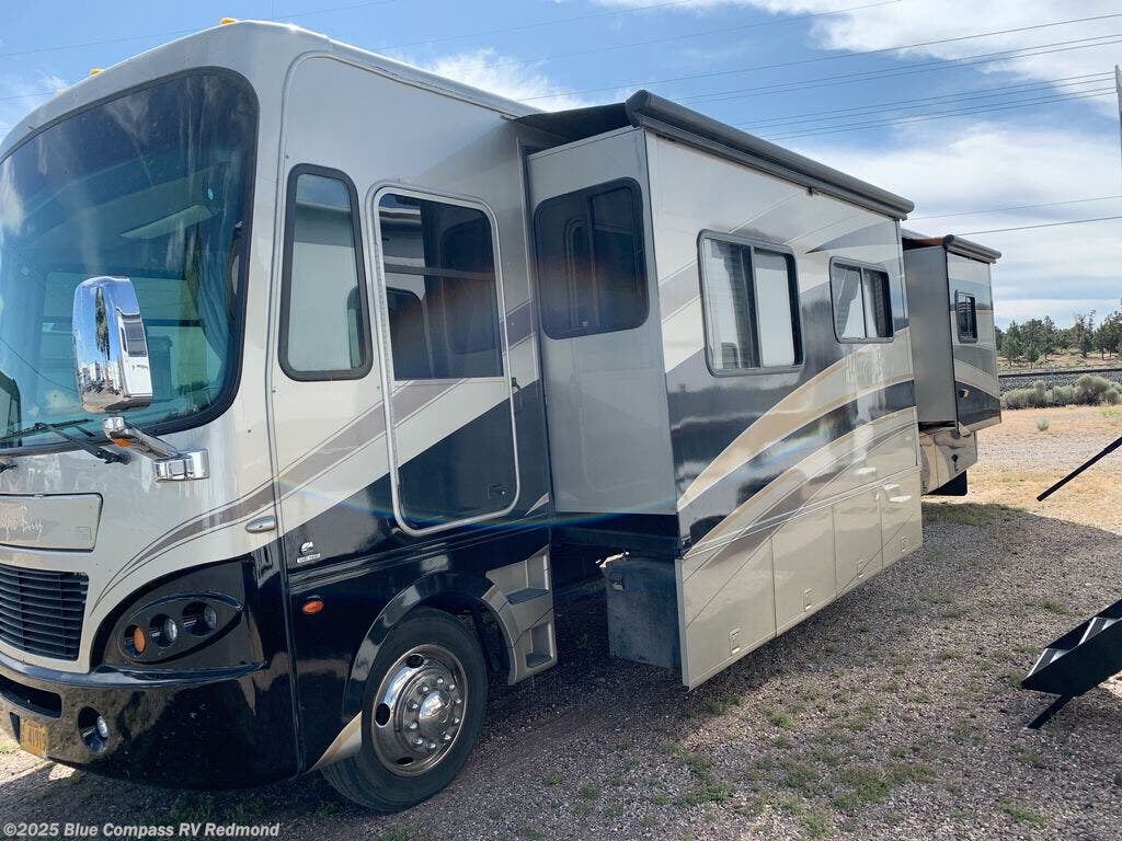 Contact us now about this 2007 Tiffin Allegro Bay M-37qdb! 2007 Allegro Bay M-37qdb by Tiffin from Blue Compass RV Redmond in Redmond, Oregon