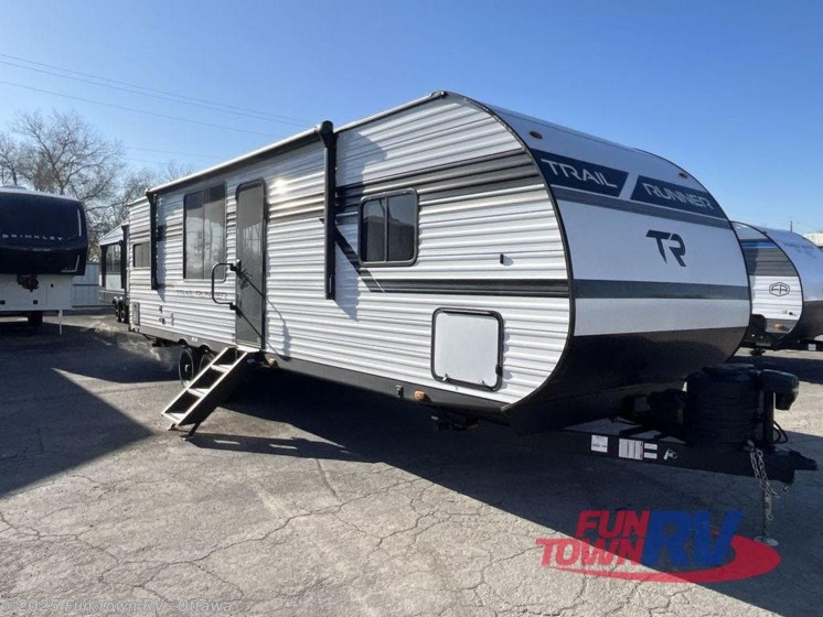 Email now about this 2025 Heartland Trail Runner 27RKS! New 2025 Heartland Trail Runner 27RKS available in Ottawa, Kansas