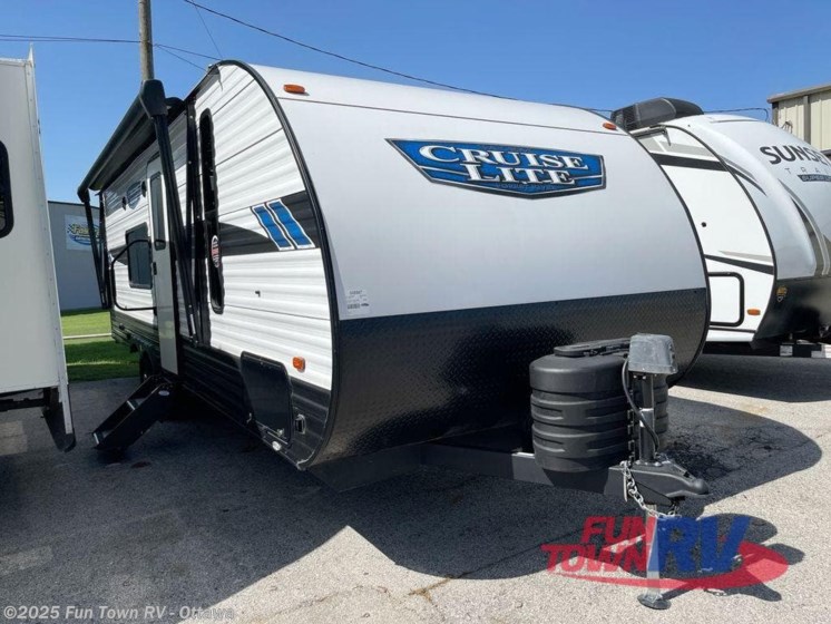 Email now about this 2023 Forest River Salem Cruise Lite 261BHXL! Used 2023 Forest River Salem Cruise Lite 261BHXL available in Ottawa, Kansas