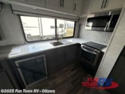 Used 2023 CrossRoads Cruiser Aire CR27MK available in Ottawa, Kansas