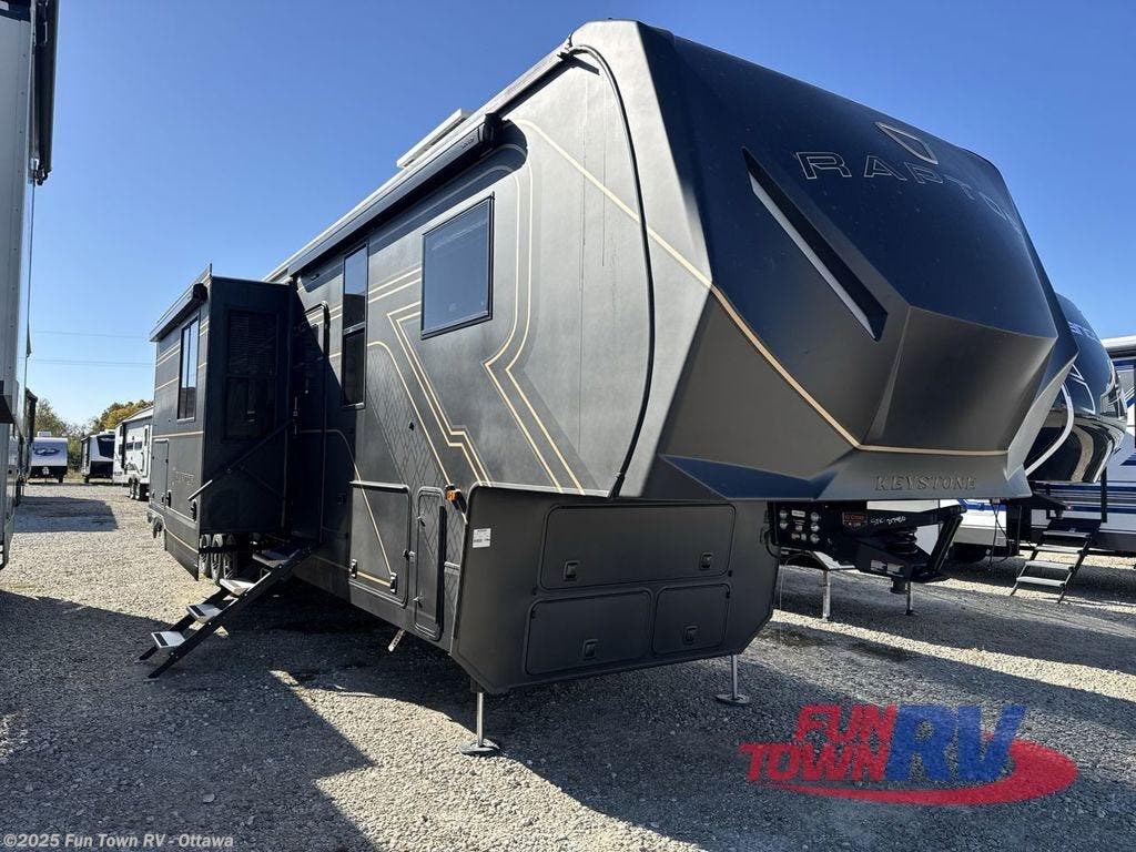 Email now about this 2026 Keystone Raptor 433! New 2026 Keystone Raptor 433 available in Ottawa, Kansas