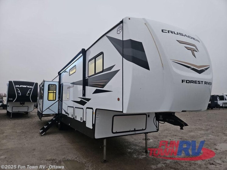 Email now about this 2026 Prime Time Crusader BONUS38! New 2026 Prime Time Crusader BONUS38 available in Ottawa, Kansas