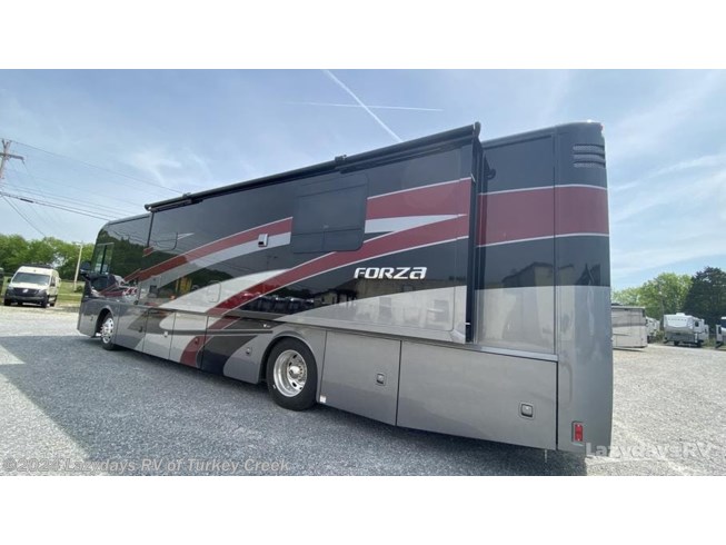 2023 Forza 36H by Winnebago from Lazydays RV of Turkey Creek in Knoxville, Tennessee