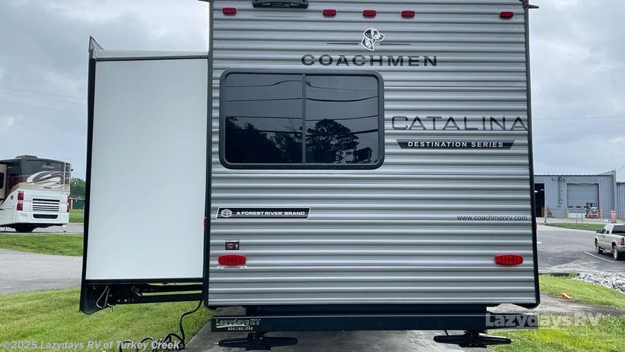 New 2025 Coachmen Catalina Destination Series 40BHTS available in Knoxville, Tennessee
